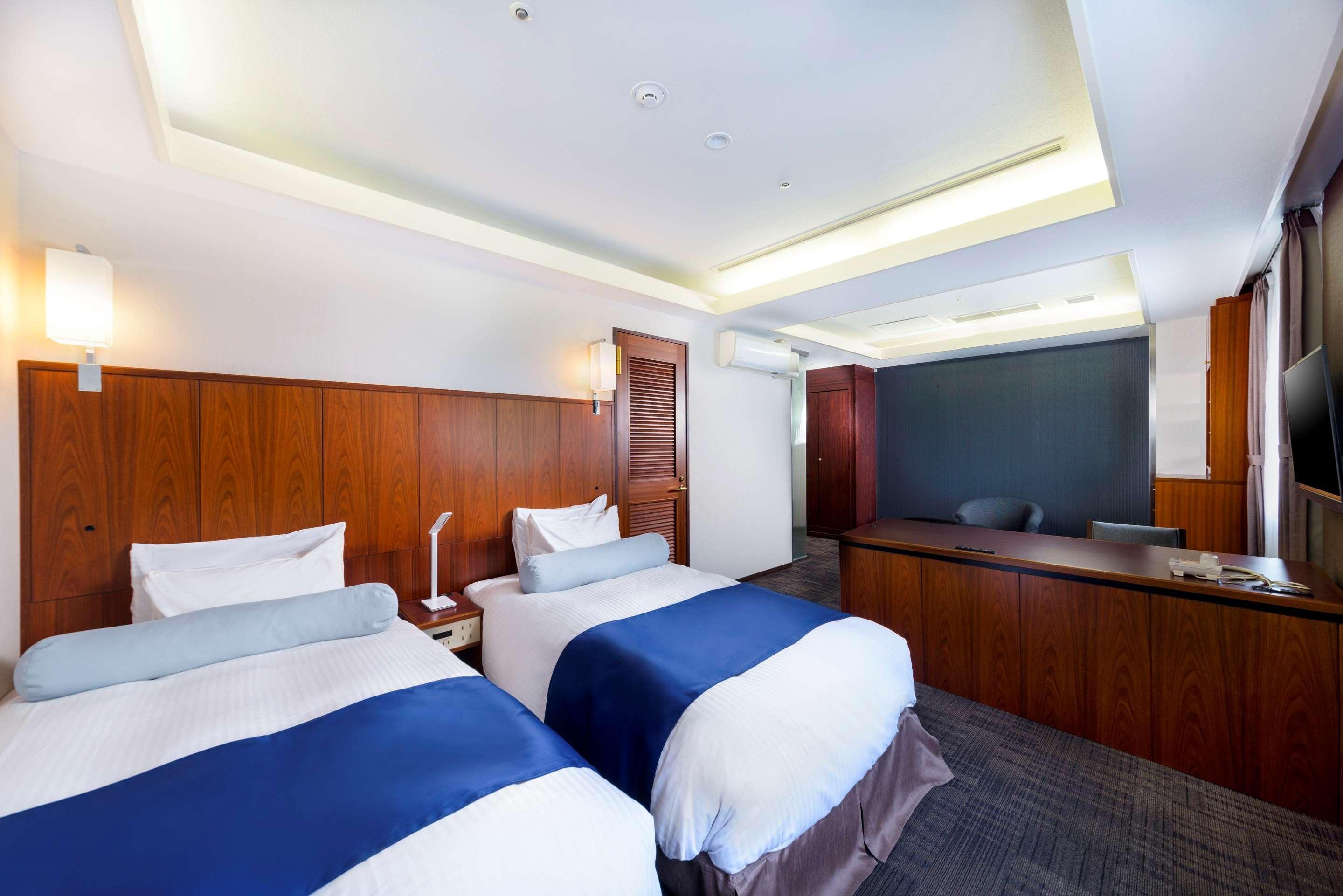 Surestay Plus Hotel By Best Western Shin-Osaka Ngoại thất bức ảnh