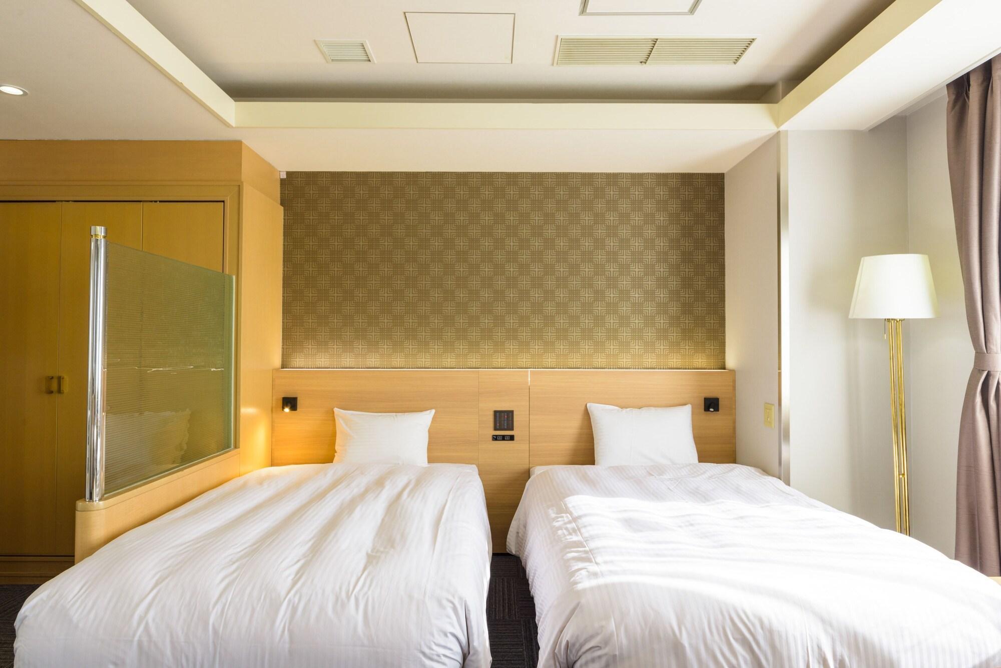 Surestay Plus Hotel By Best Western Shin-Osaka Ngoại thất bức ảnh